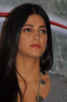 Shruti Hassan Latest Stills